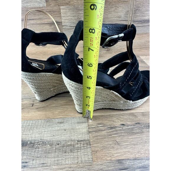 UGG LAURI BLACK SUEDE WEDGE PLATFORM SANDALS WOMENS SIZE 9.5 - Picture 8 of 9